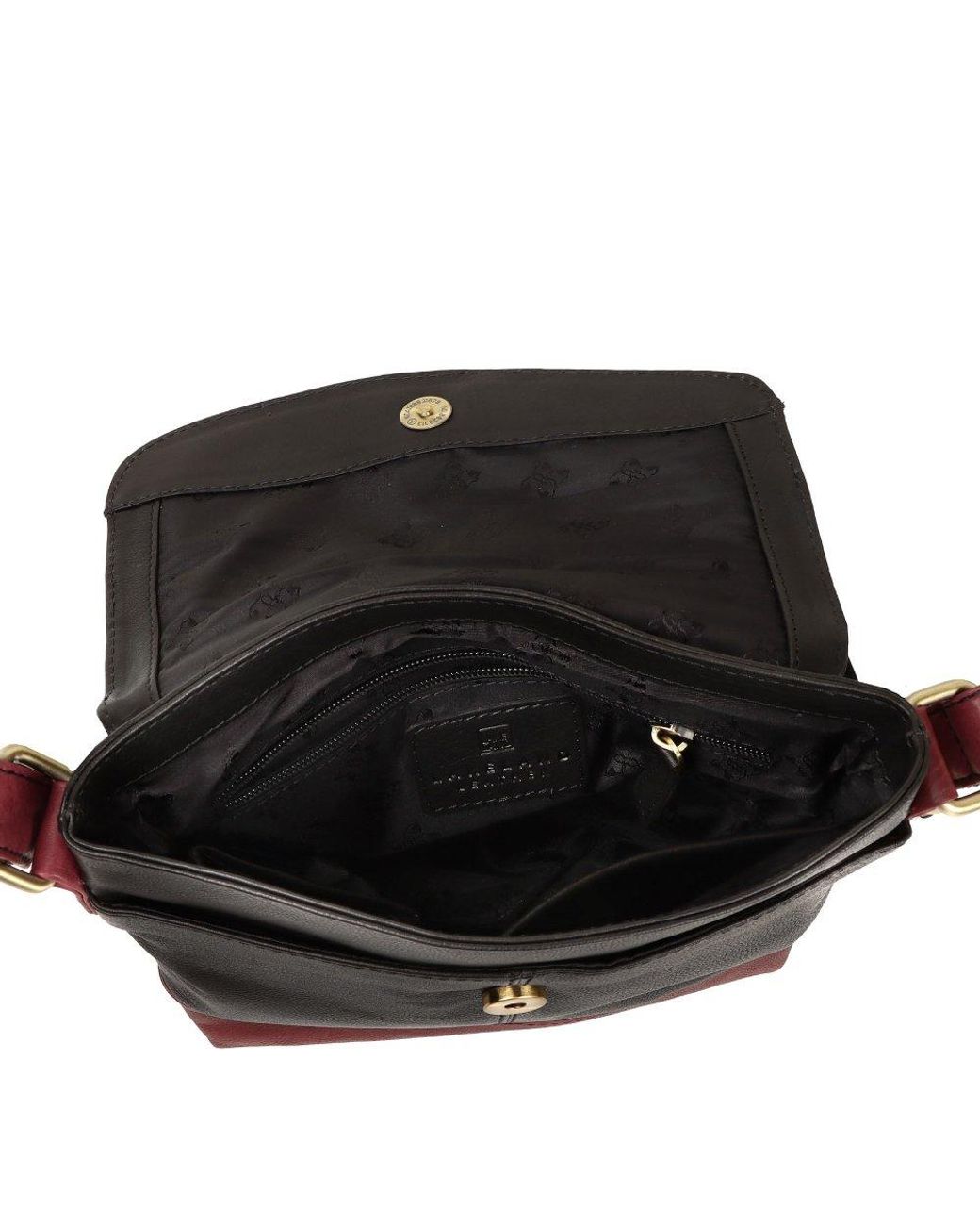 Lakeland Leather Black Hartsop Medium Messenger Bag
