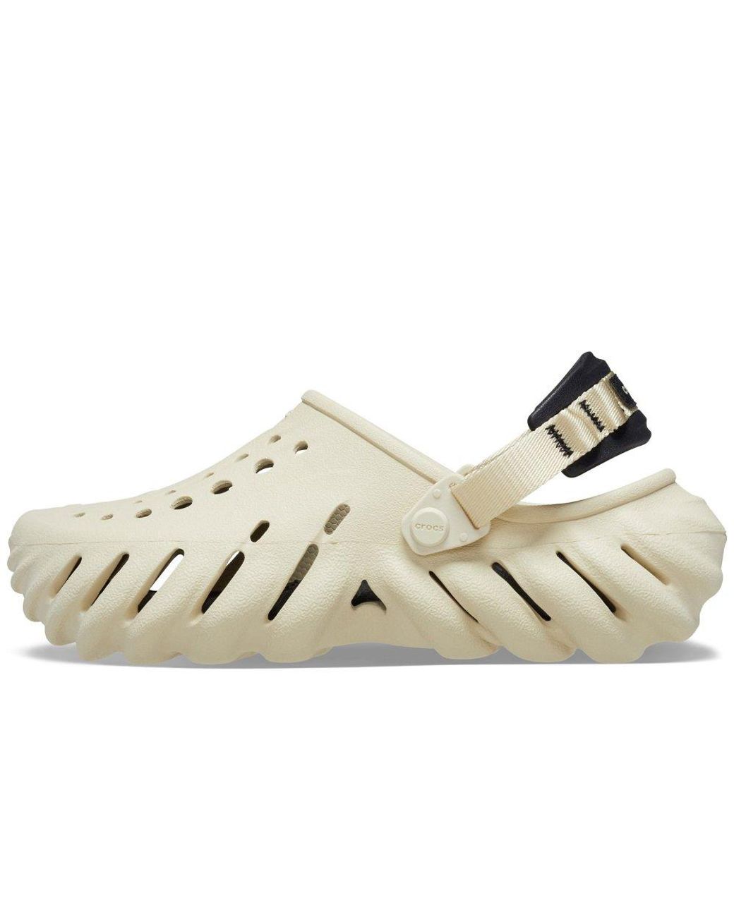 CROCSTM Metallic Echo Clogs
