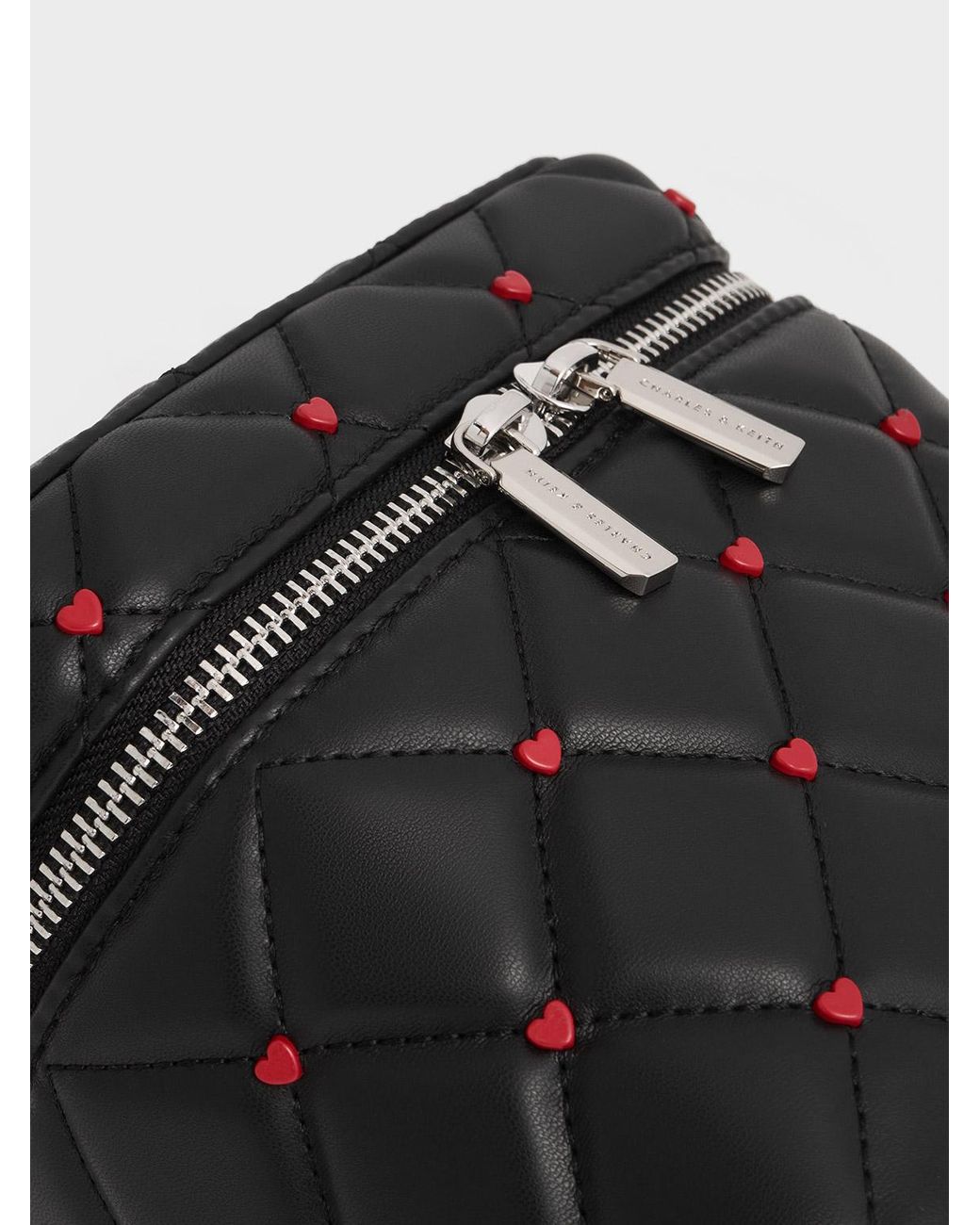 Charles & Keith Nezu Quilted Heart-print Bag in Black | Lyst