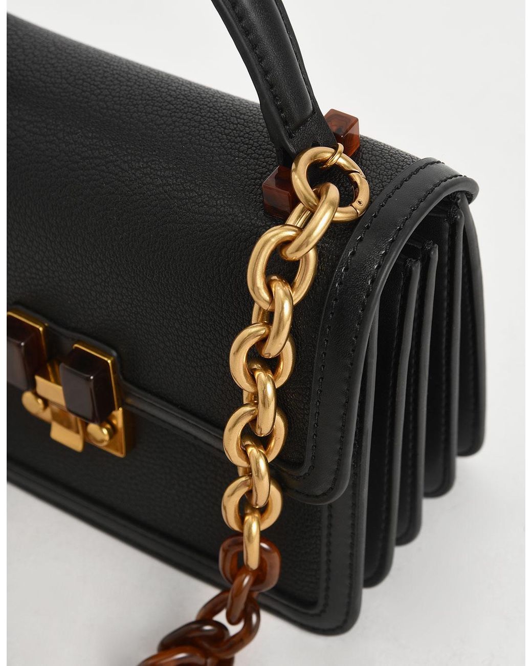 chunky chain strap