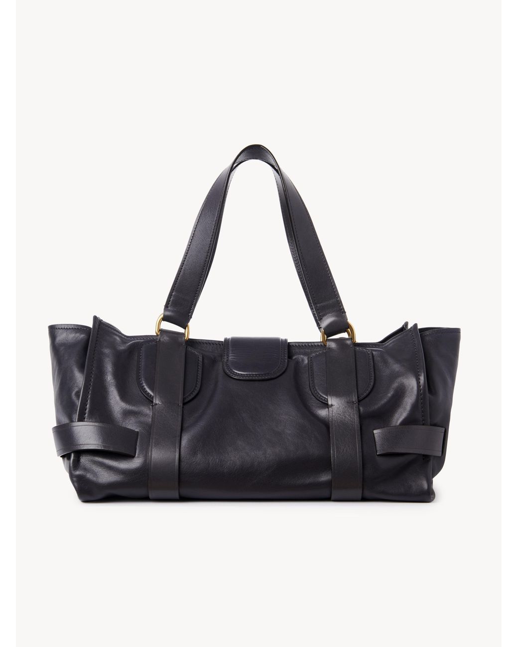 【関税＆送料込み】ChloAC 'Kerala 25' Shoulder Bag Chloé Kerala 25 Shoulder Bag in Soft Leather in Dark ebony