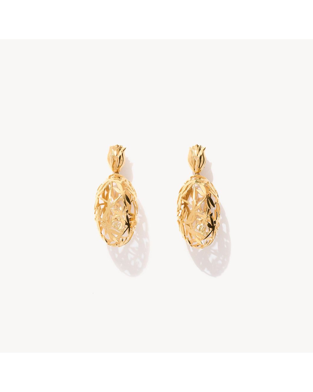Pendientes Gilded Cage Chloé de color Metallic