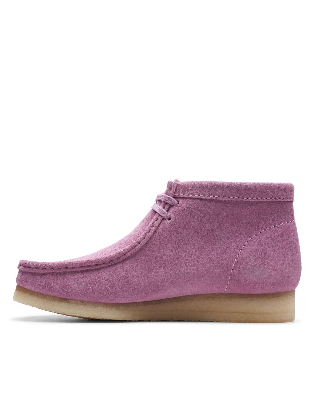 Clarks Wallabee Boot Chukka in Purple 