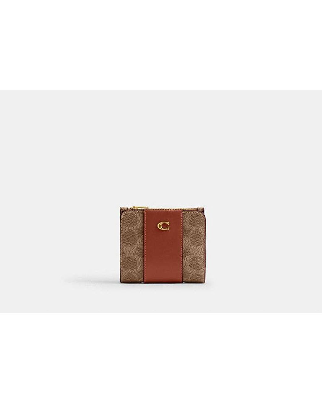 COACH White Essential Slim Billfold Wallet