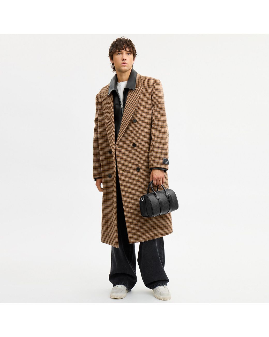 COACH Black Compass Bag 25 for men
