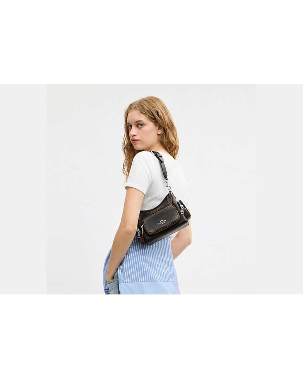 COACH Black Laurel Shoulder Bag 22 With Pockets