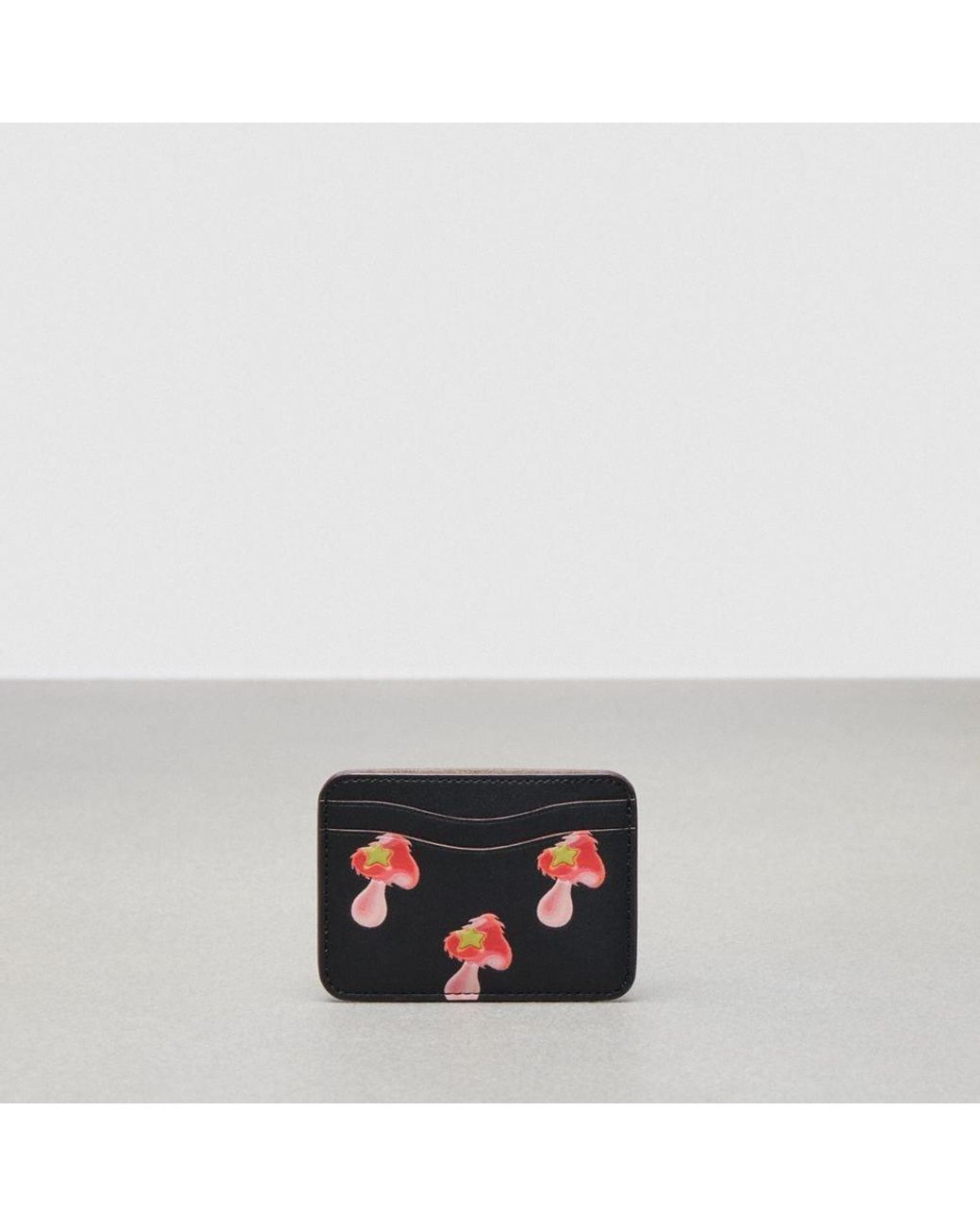 COACH Wavy Card Case In Topia Leather With Mushroom Print in Black | Lyst