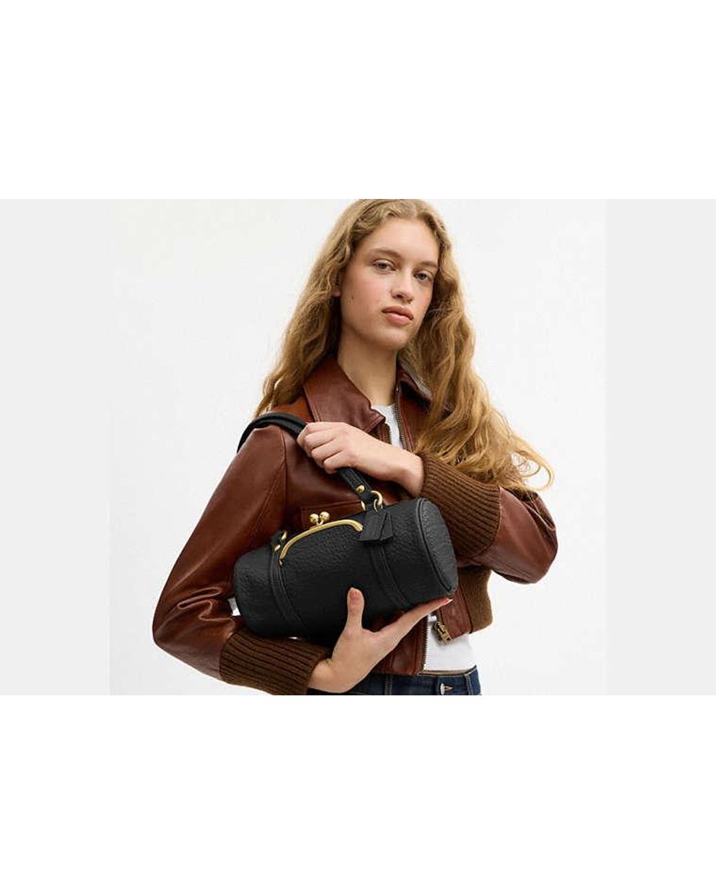 COACH Black Kisslock Barrel Bag 28