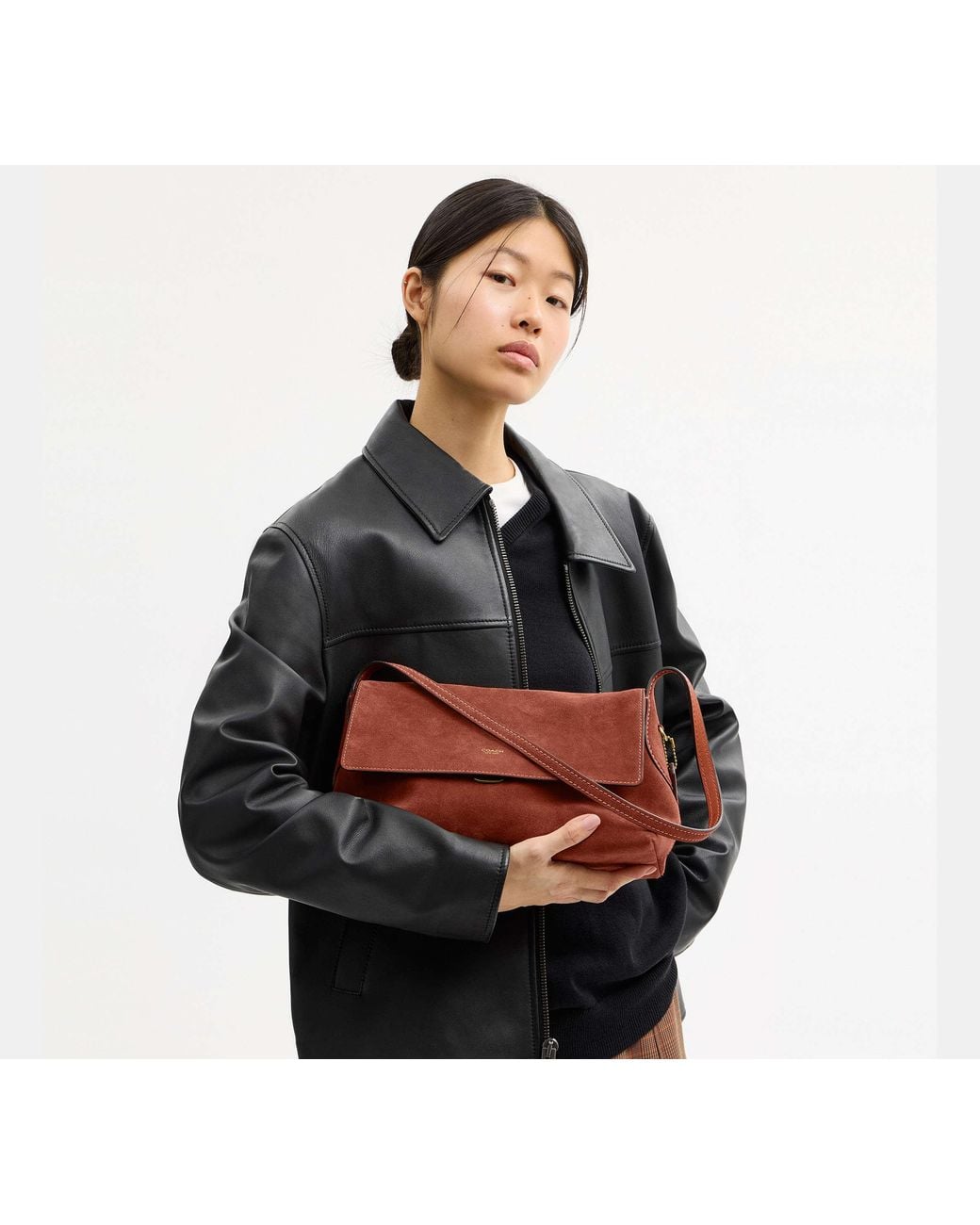 COACH Black Chelsea Shoulder Bag 30