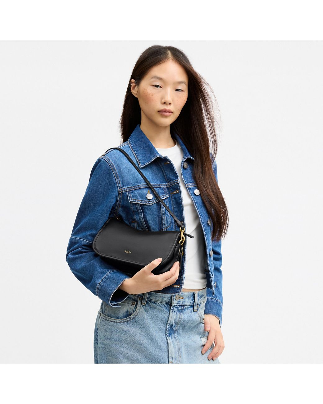 COACH Black Natural Grain Leather Waverly Bag