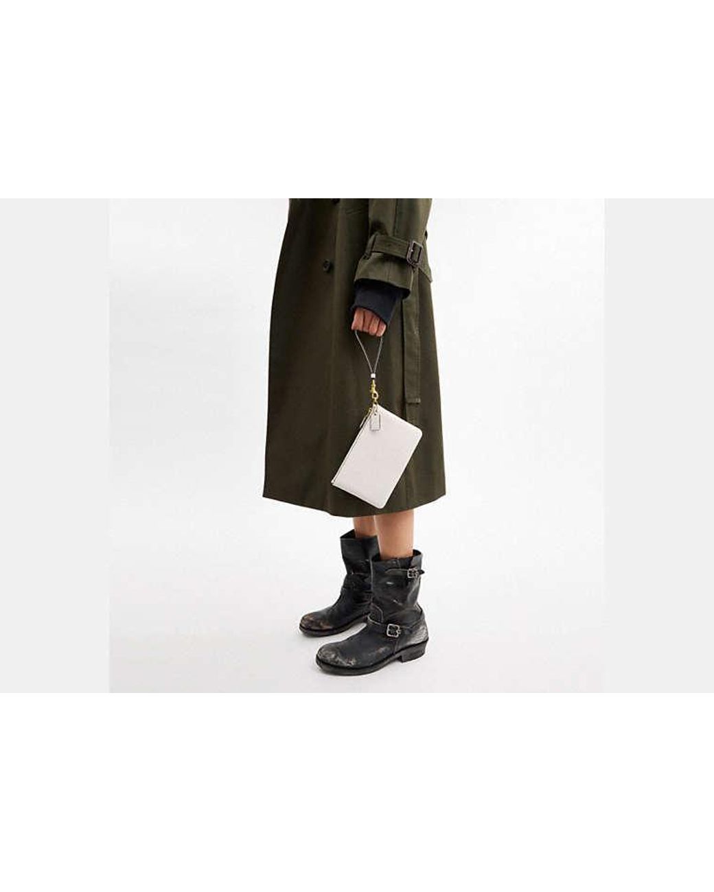COACH Black Essential Small Wristlet