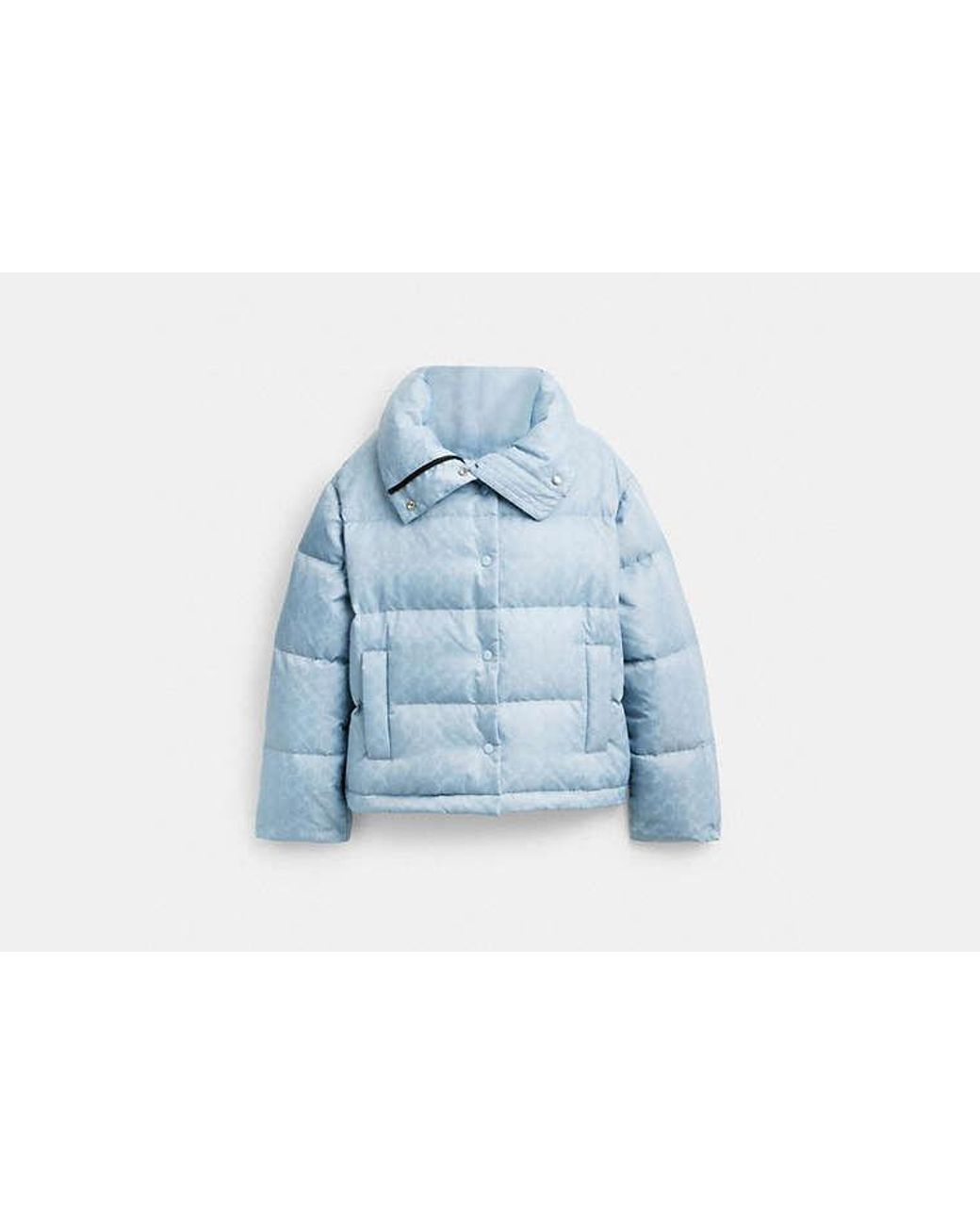 【COACH】ダウンジャケット☆Signature Jacquard Short Puffer Coach Outlet Signature Jacquard Short Puffer In Recycled