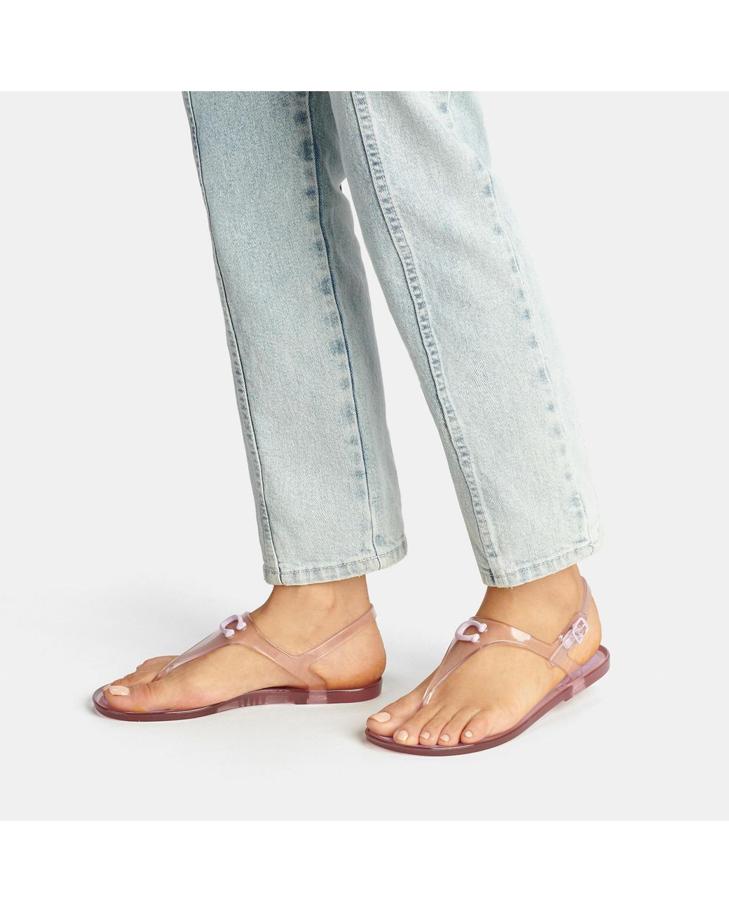 coach women's natalee jelly thong sandals
