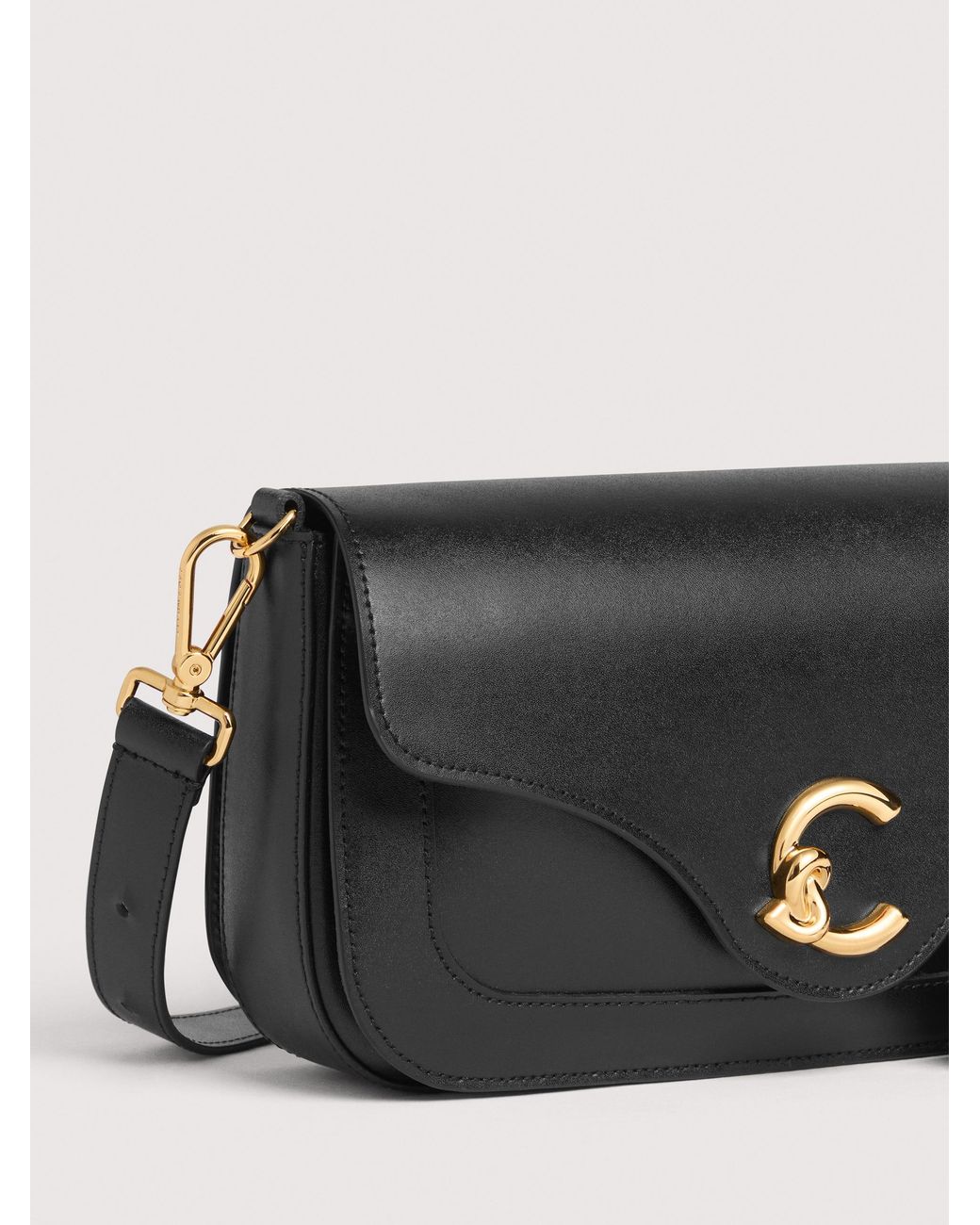 Coccinelle Black Smooth Calf Leather Shoulder Bag C-Me Calf Medium
