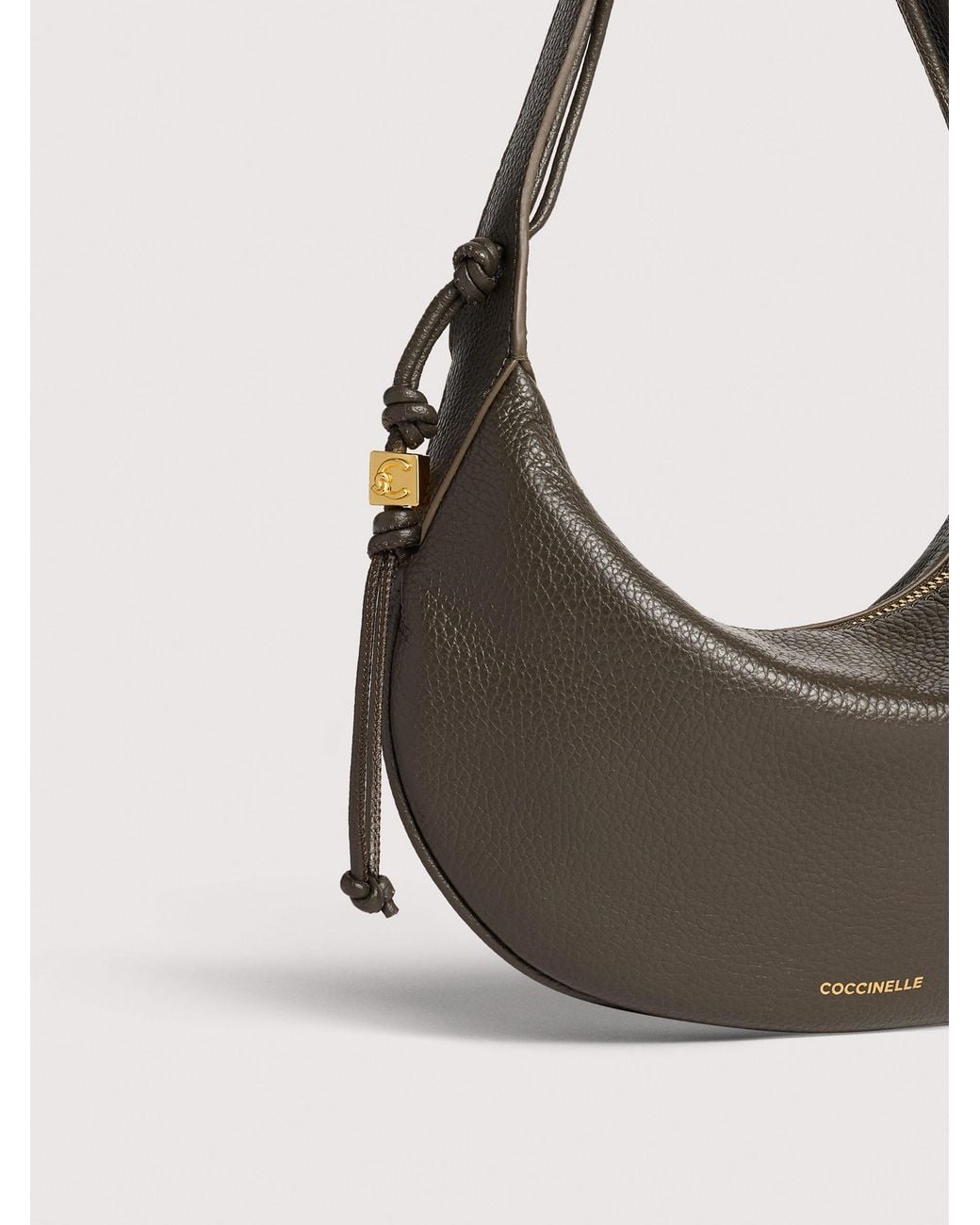 Coccinelle Natural Grained Leather Shoulder Bag Thess Small