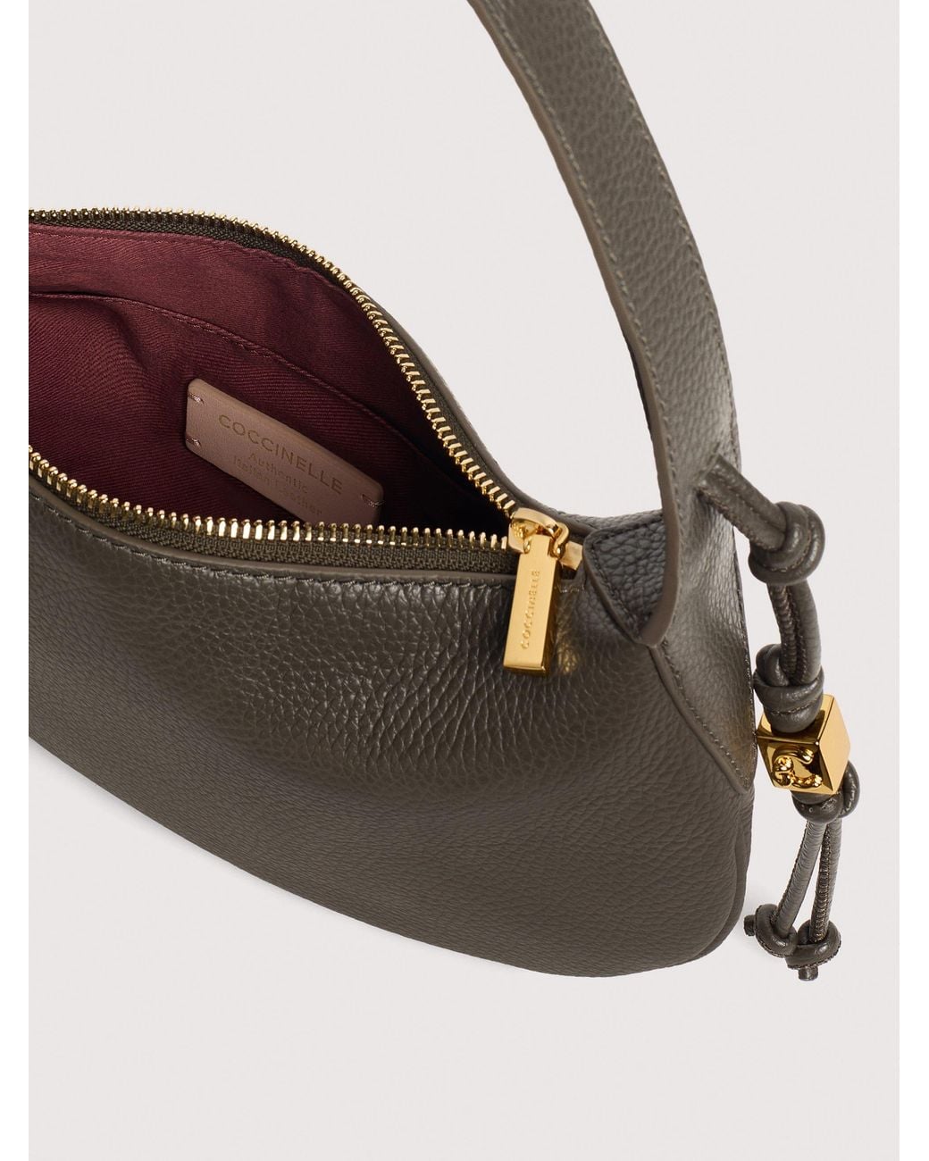 Coccinelle Natural Grained Leather Shoulder Bag Thess Small