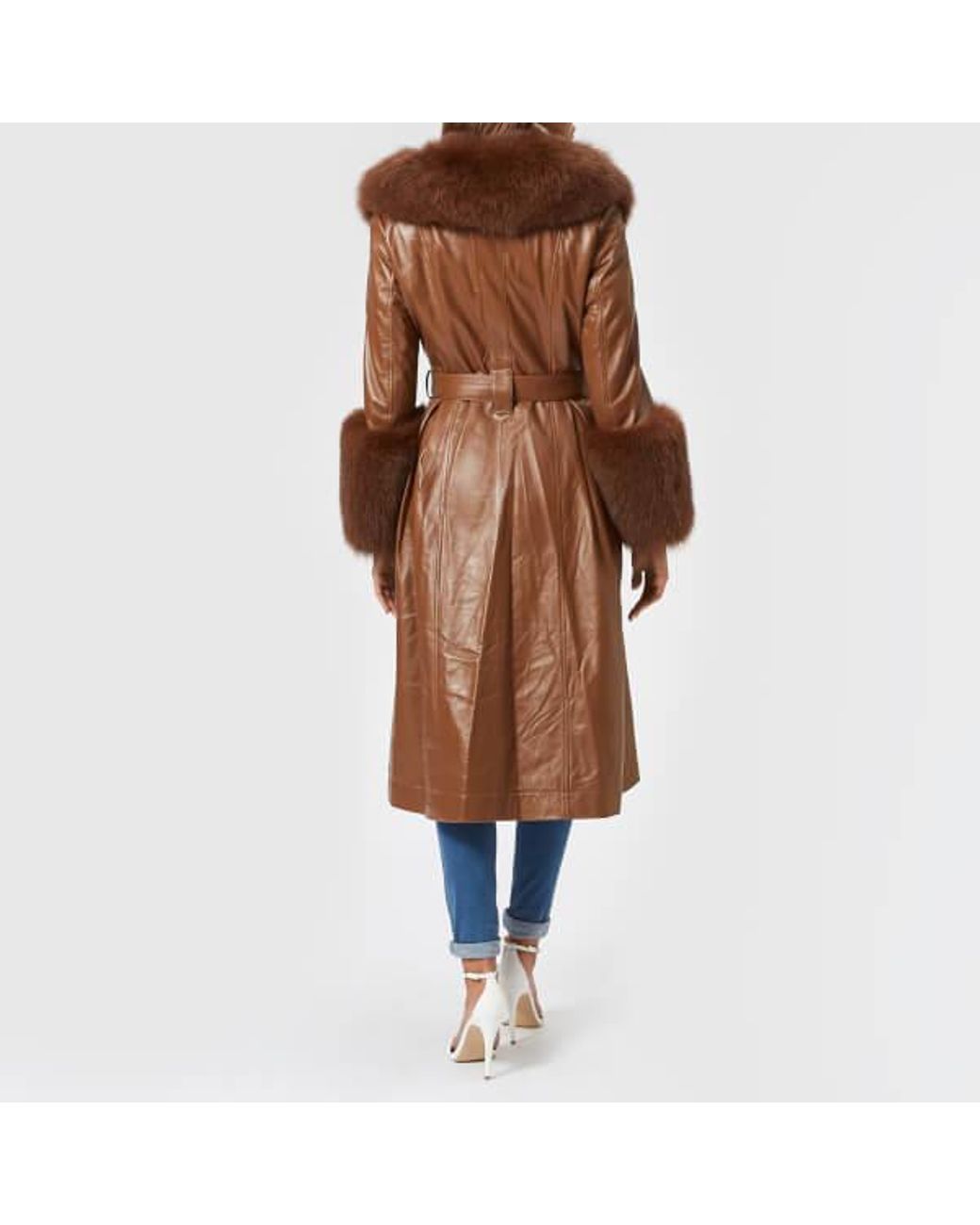 【関税込み】Saks Potts ブラウン Foxy シアリングコート Saks Pottsのブラウン Foxy シアリングコートがセール中