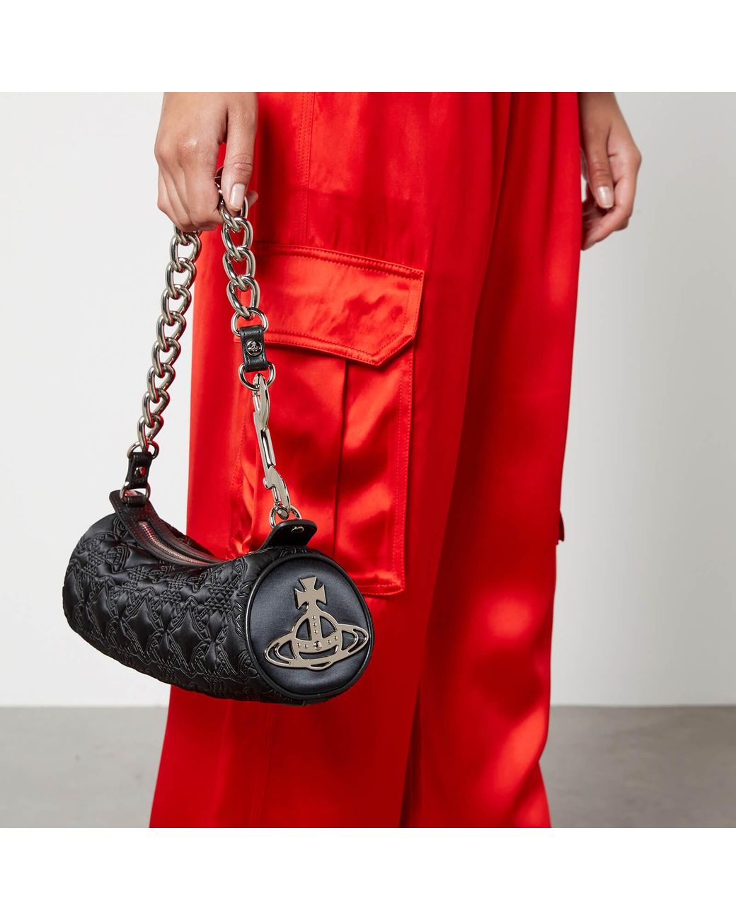 Vivienne Westwood  シンディ シリンダーバッグ 1220951051_002_1.jpg?v=1742204890