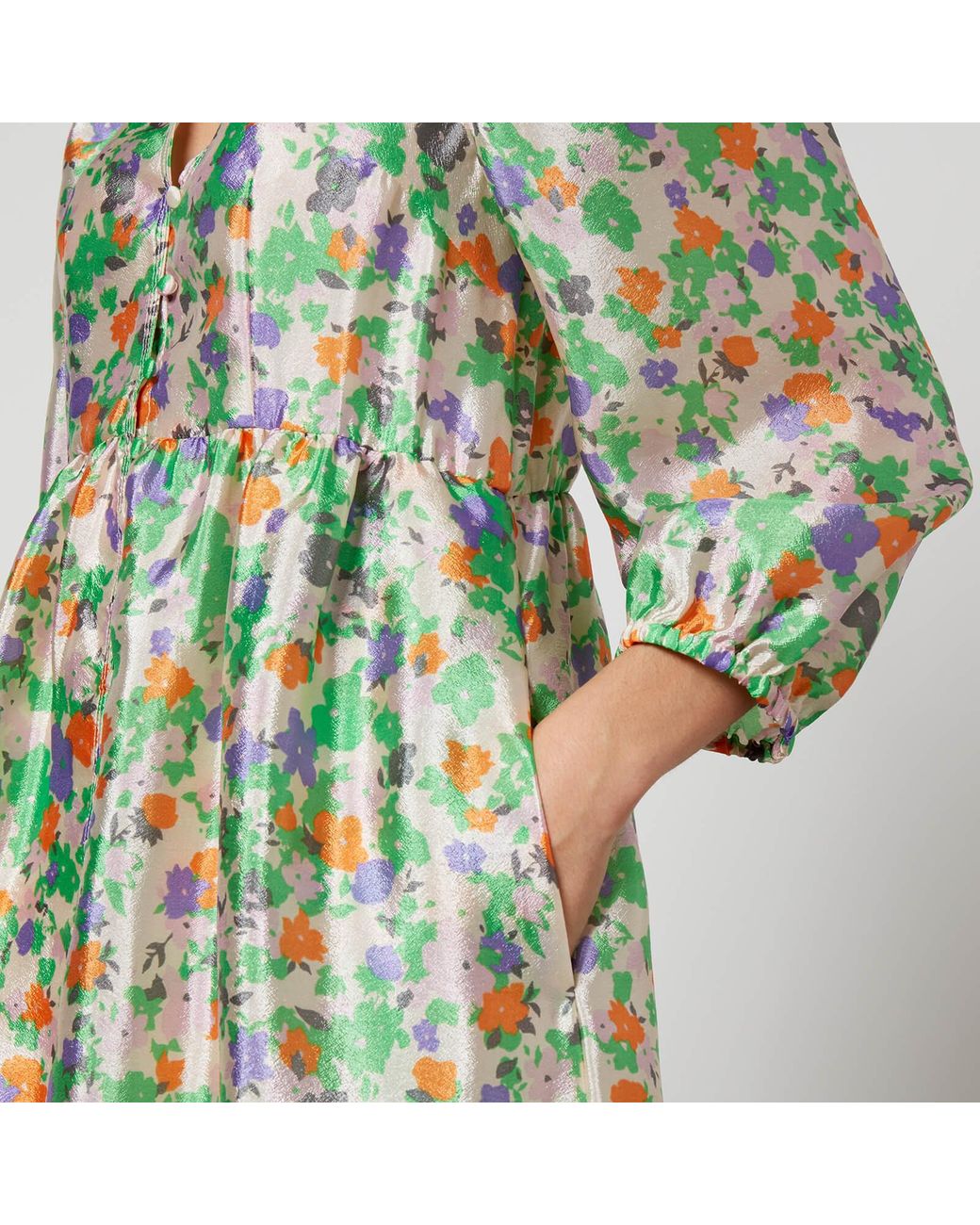 Baum und Pferdgarten Asana Floral-print Satin Dress in Green