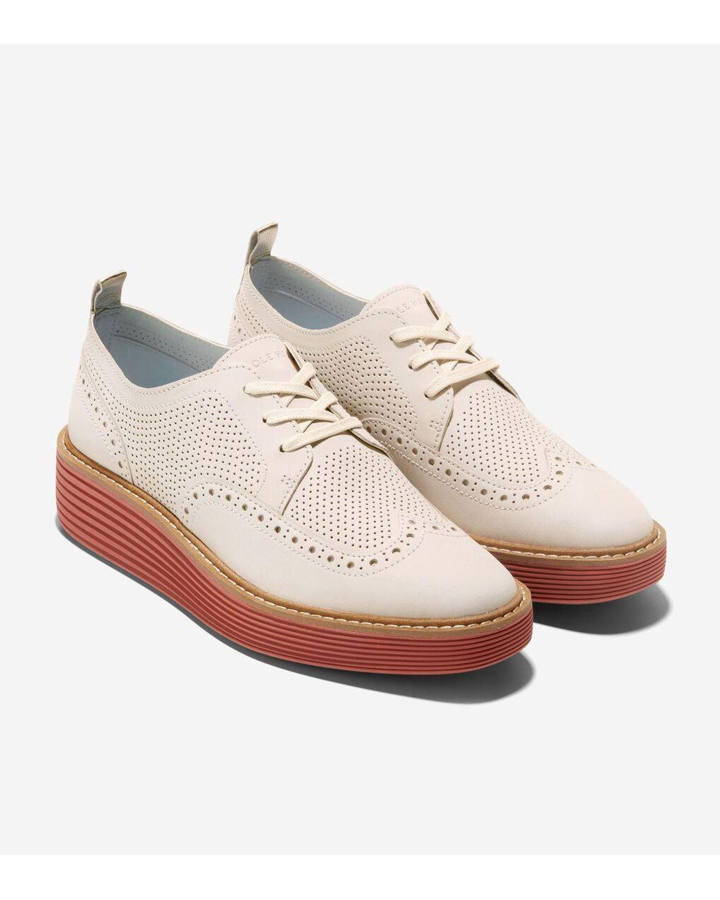Cole Haan Women s riginalgrand Platform Wingtip Oxford in White