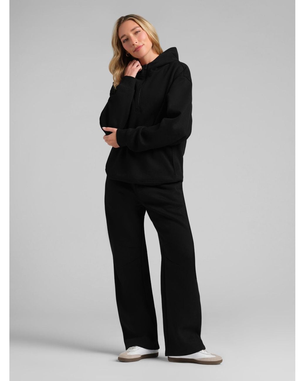 Comfrt Black Basic Half Zip Hoodie – Mega