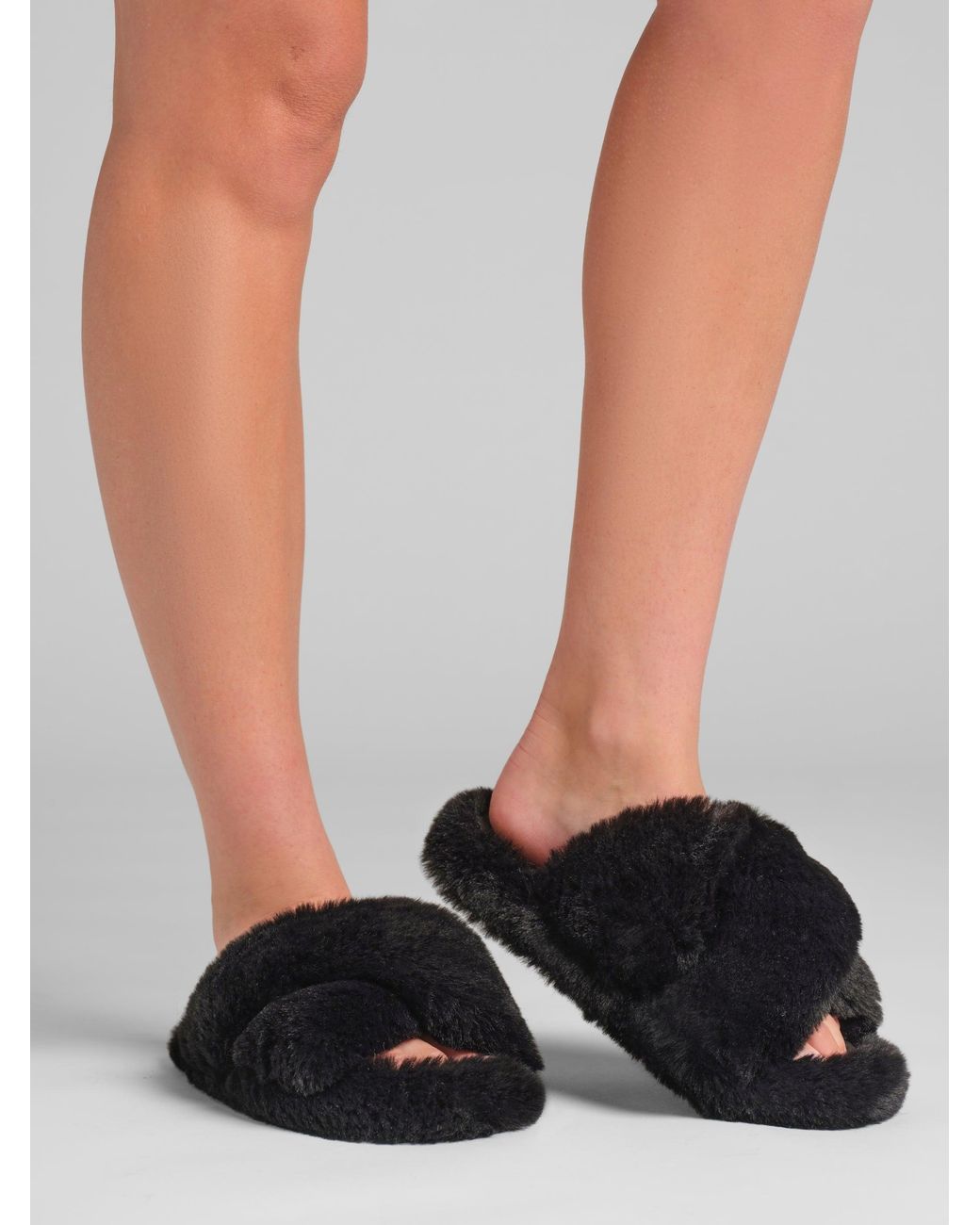 Comfrt Black Dreamer Crossover Slipper