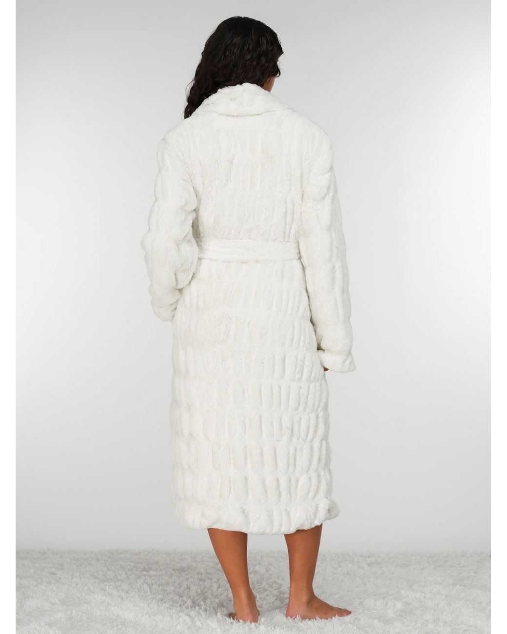 Comfrt White Dreamer Robe
