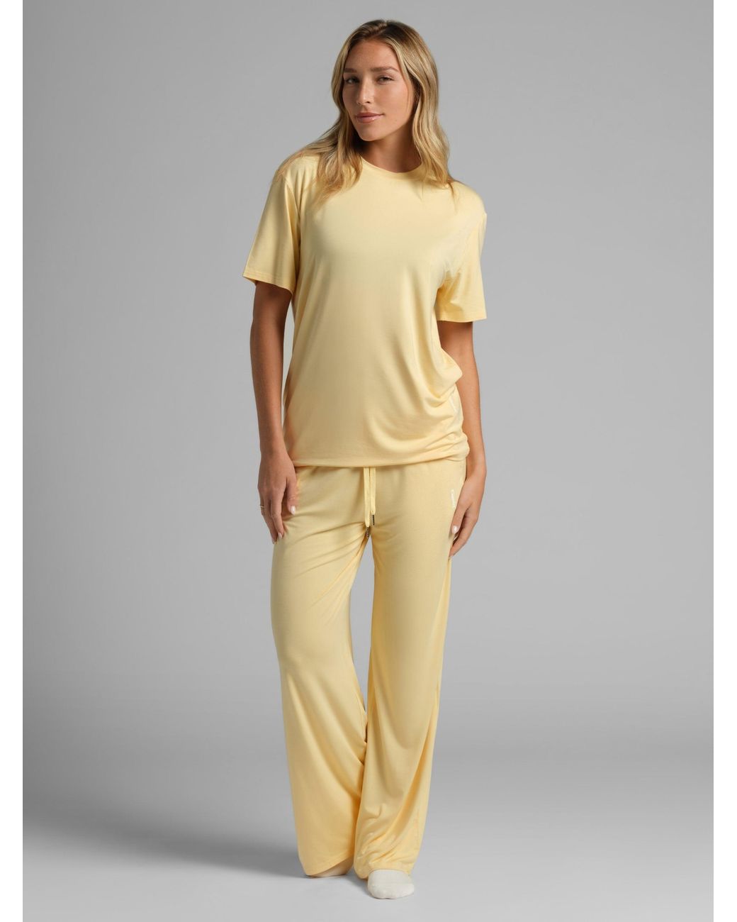 Comfrt White Cloud Lounge Pants