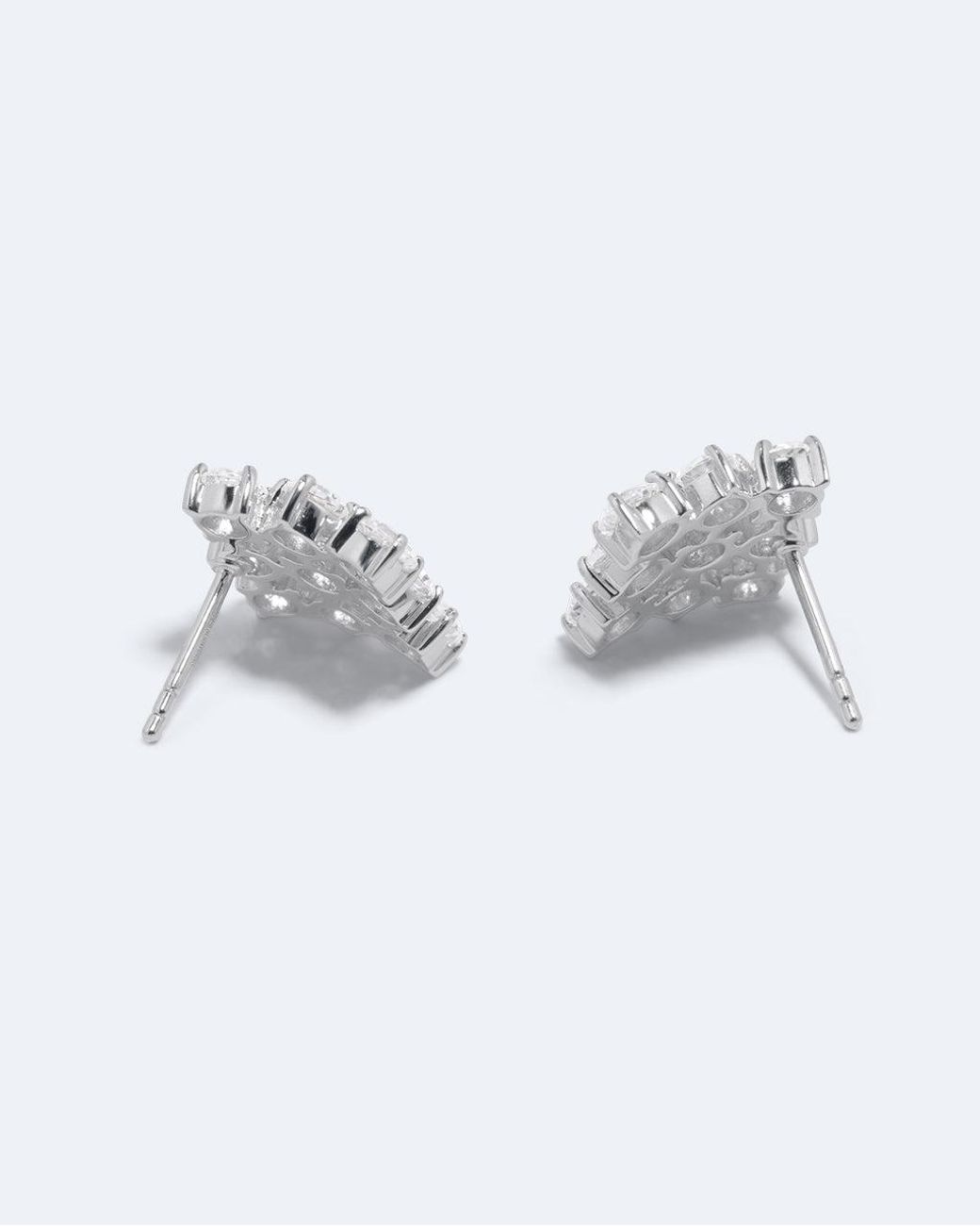 COMPLETEDWORKS White "Notsobig" Juggernaut