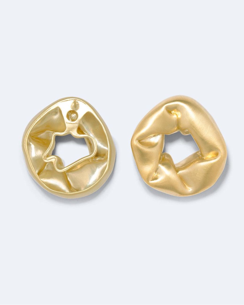 COMPLETEDWORKS Metallic Oversized Scrunch