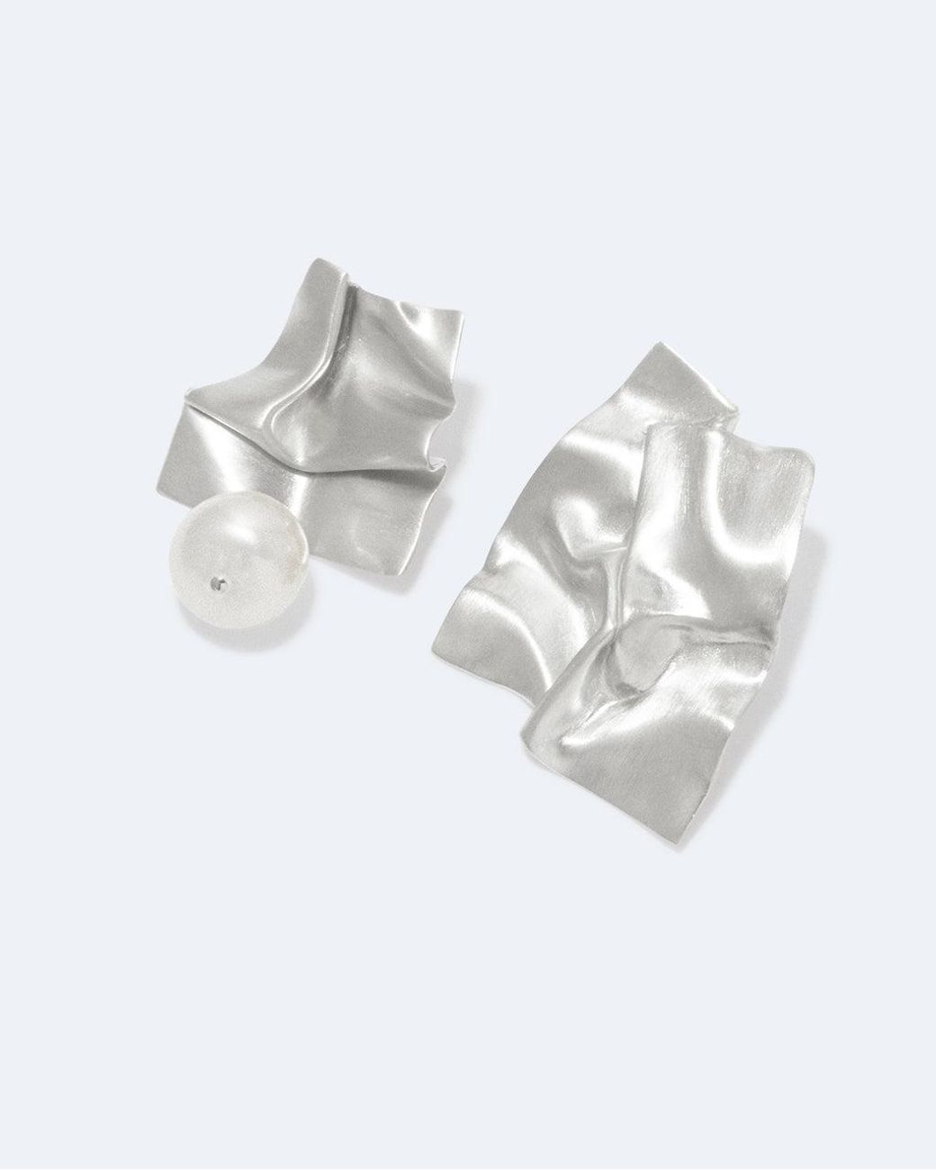 COMPLETEDWORKS Multicolor Cohesion
