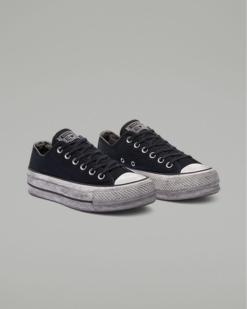 Converse Chuck Taylor All Star Lift Smoked Canvas Low Top in Black/ White  (Black) | Lyst UK