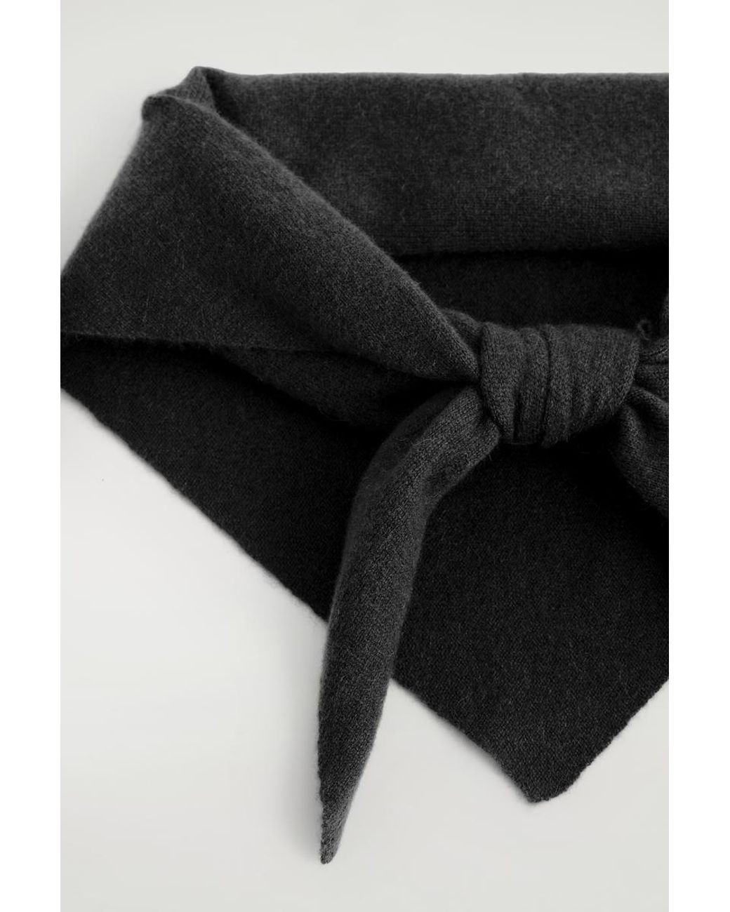 COS Black Pure Cashmere Triangle Scarf for men