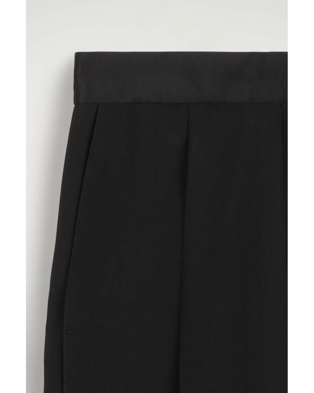 COS Black Pleated Silk-Crepe Barrel-Leg Trousers