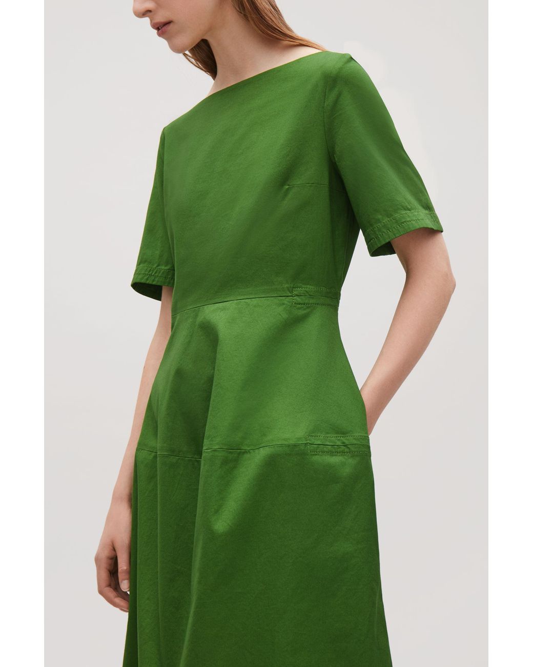 Green short deals sleeve dress