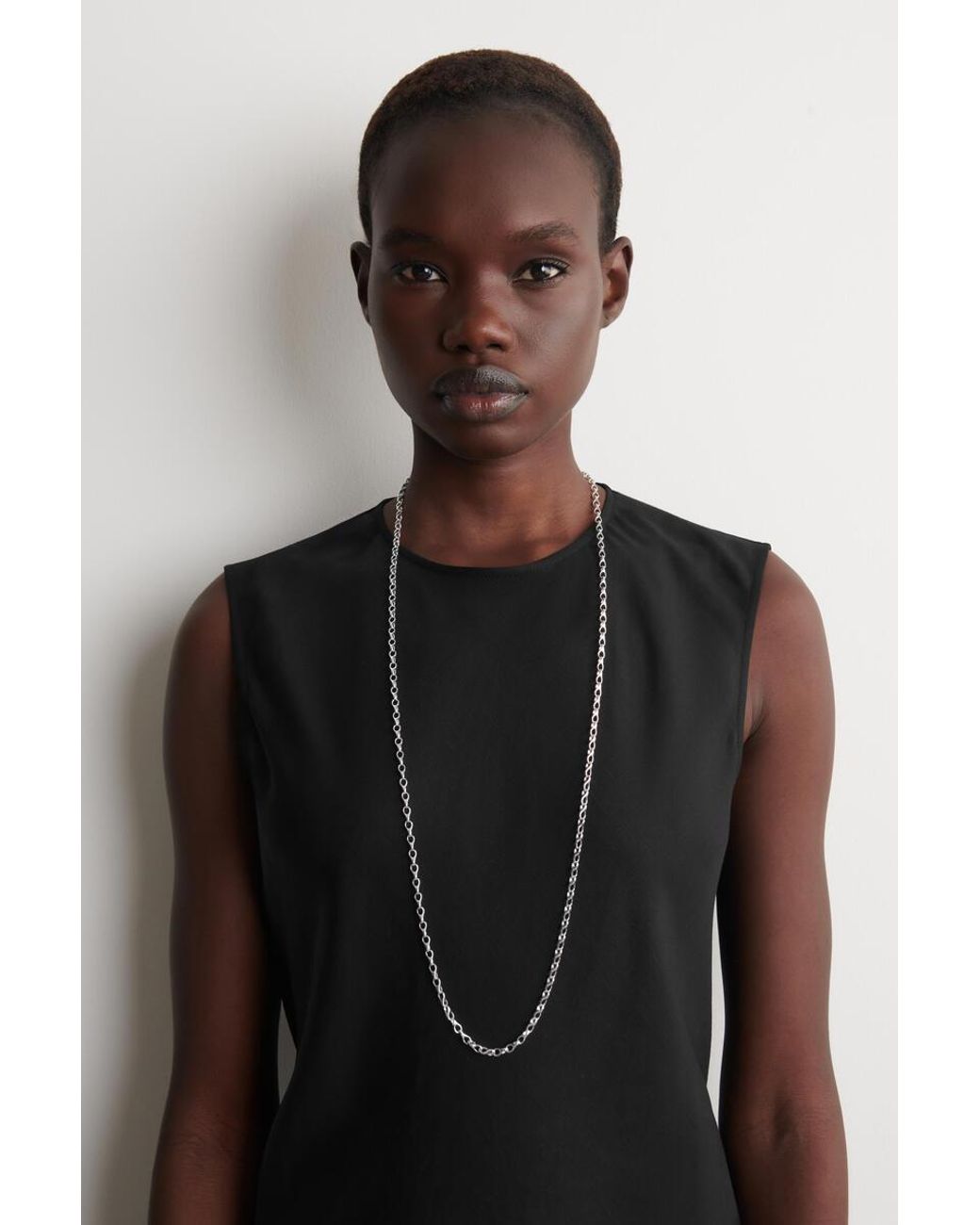 COS White Teardrop-Link Long Chain Necklace