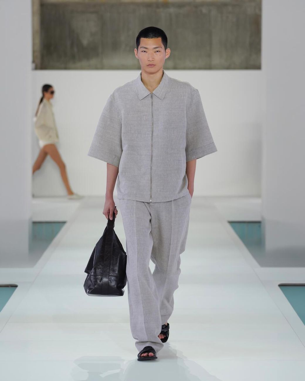 COS White Linen-Wool Relaxed-Fit Barrel-Leg Pants for men