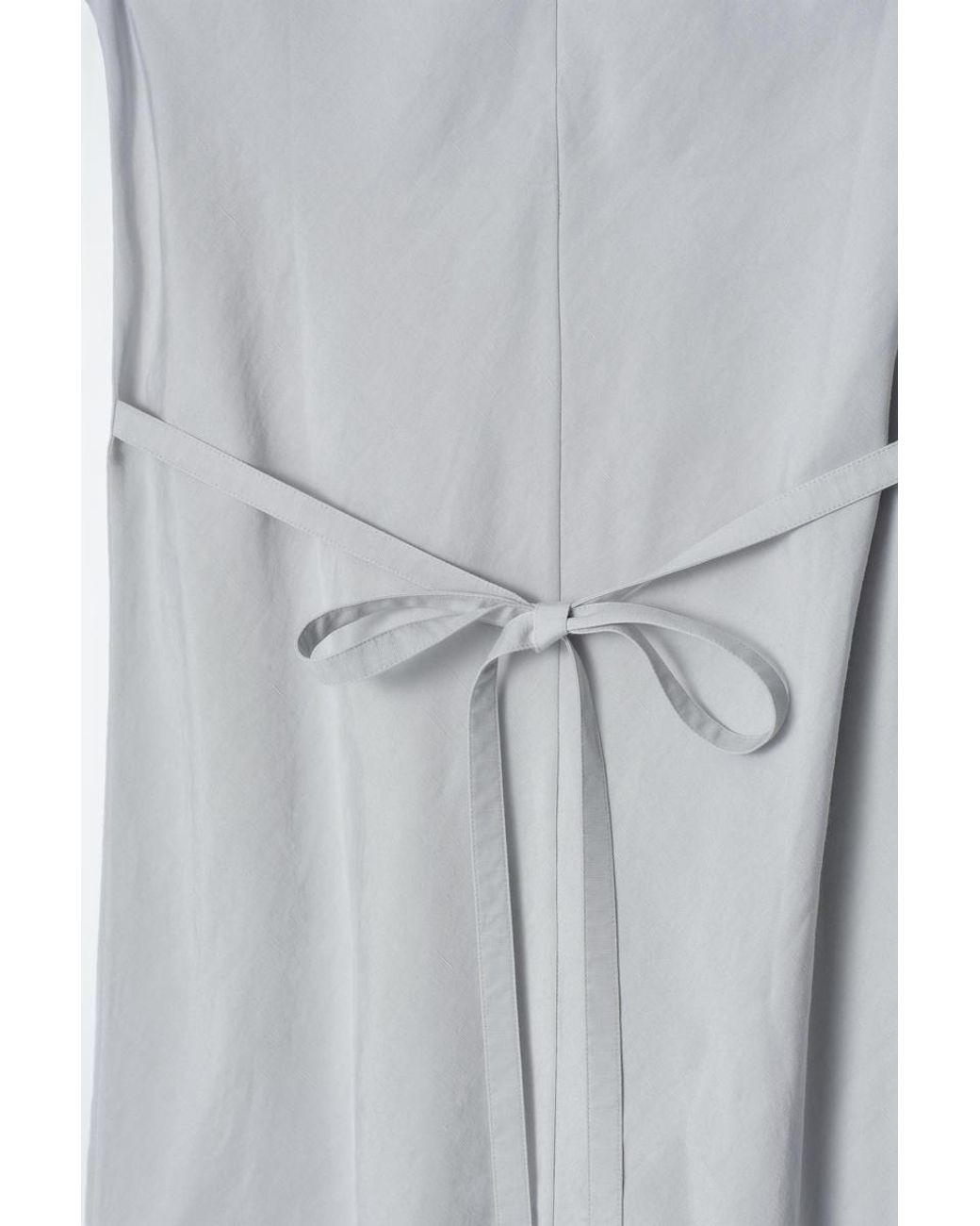 ronny kobo lucien denim dress MILA – Halter – Torn By Costume theme:Oktoberfest / Bavarian A Bridgerton Themed Bridal The fitted waist with cf-color-charcoal