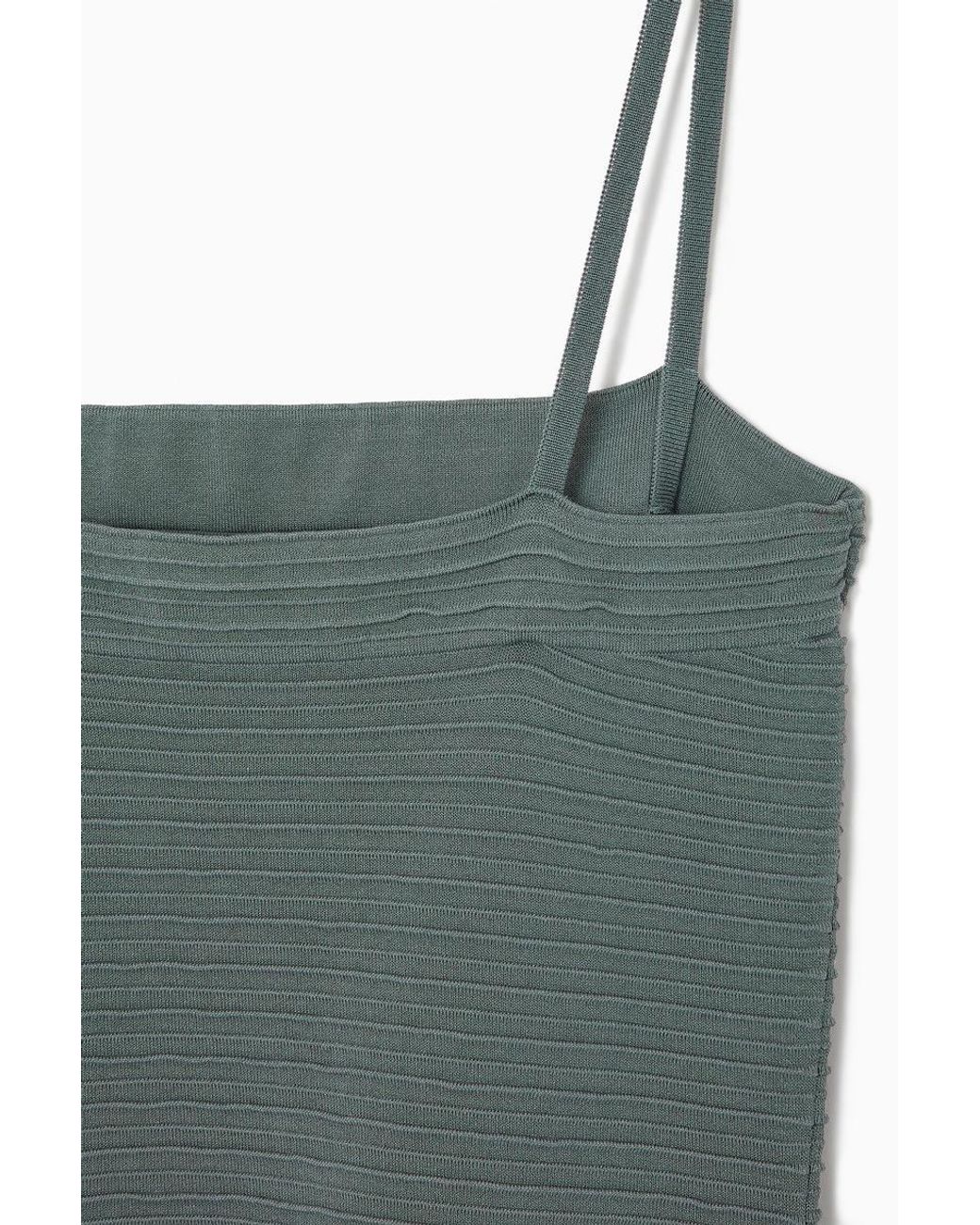 cos pleated knitted maxi dress green in silhouette: mermaid
