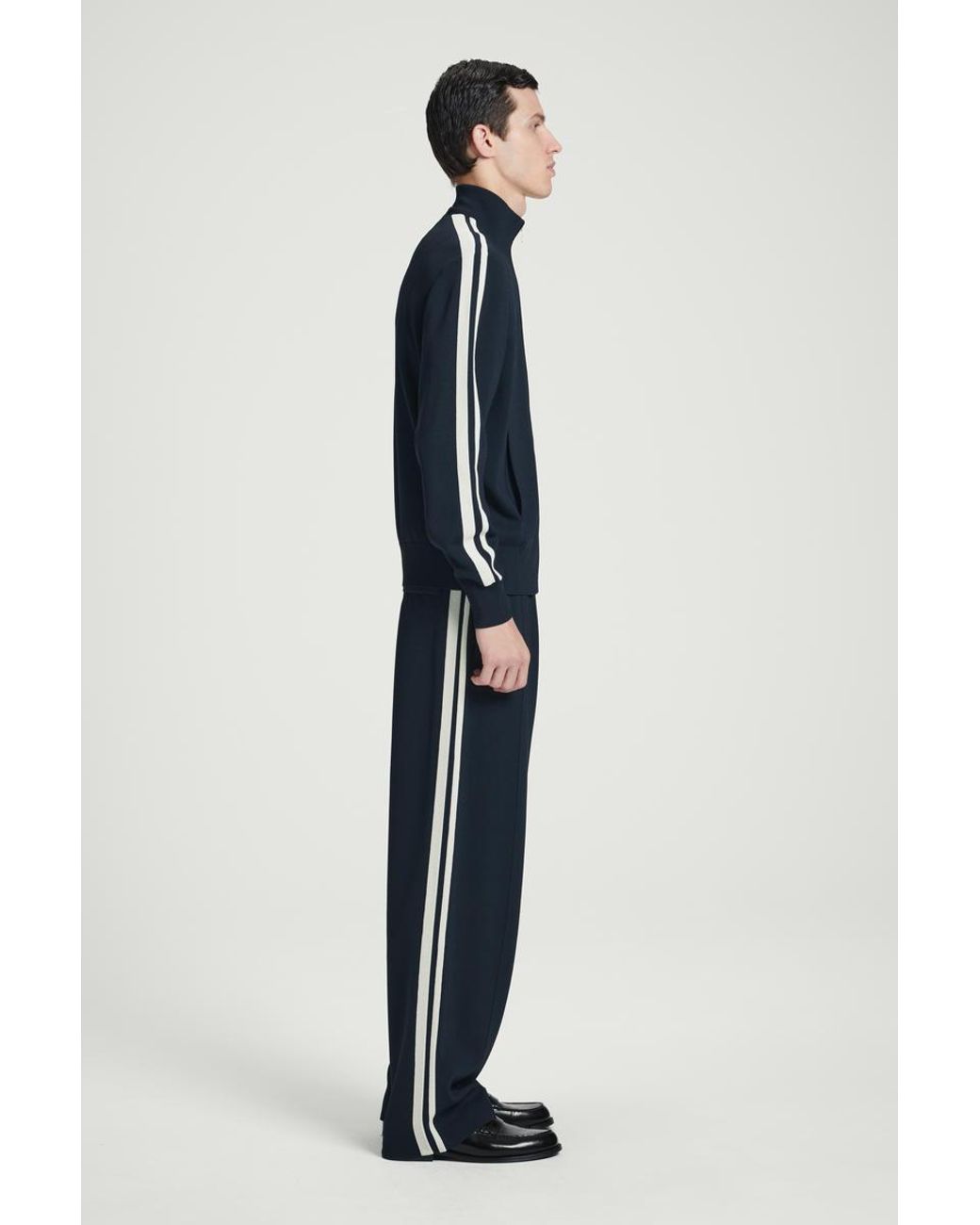COS コントラストストライプニット　トラックジャケット S ネイビー CONTRAST-STRIPE KNITTED TRACK JACKET - NAVY / IVORY | COS