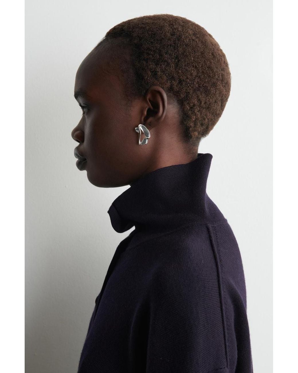 COS Multicolor Twisted Ribbon Stud Earrings