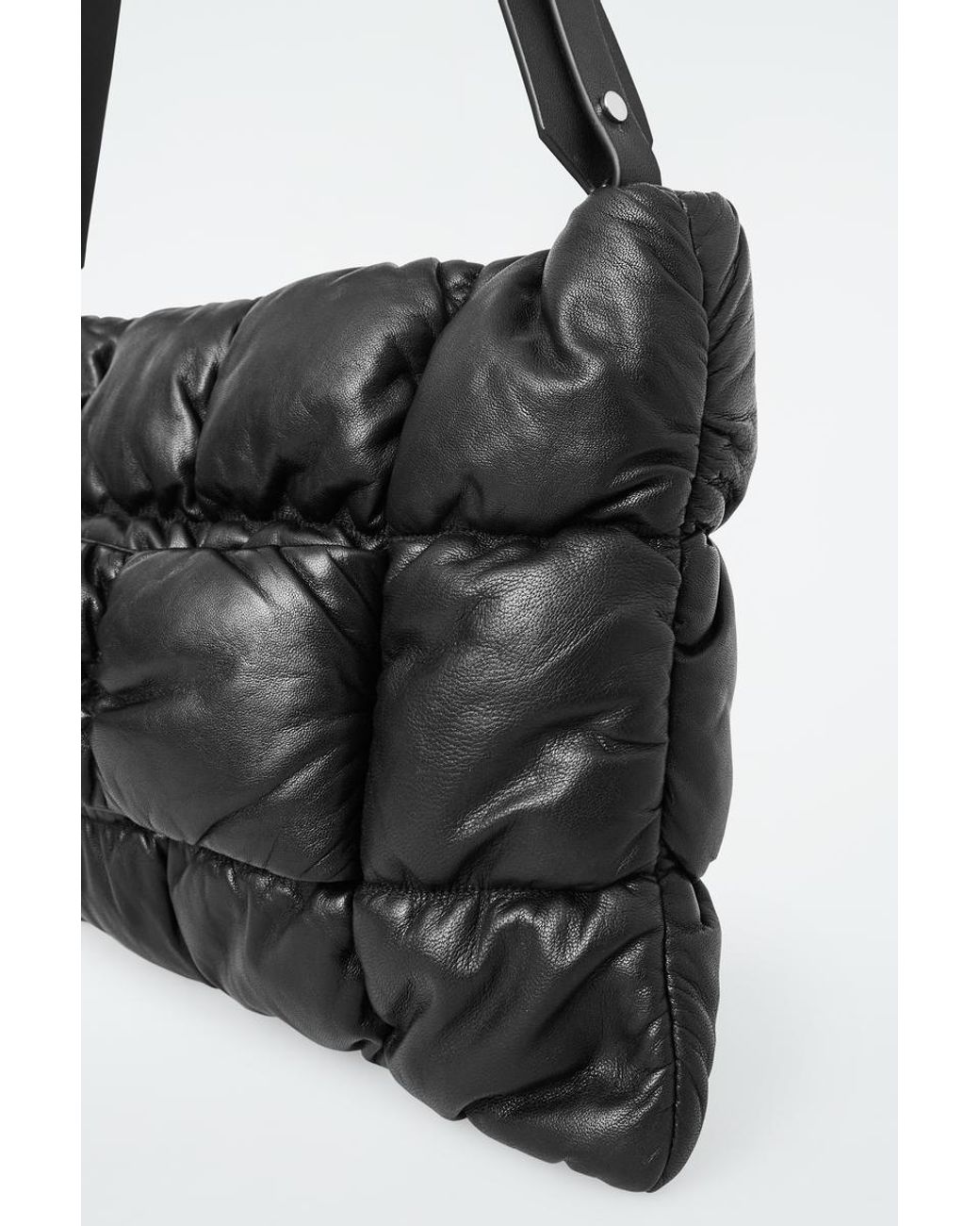 COS Pillow Quilted Clutch Bag - Leather in Black | Lyst
