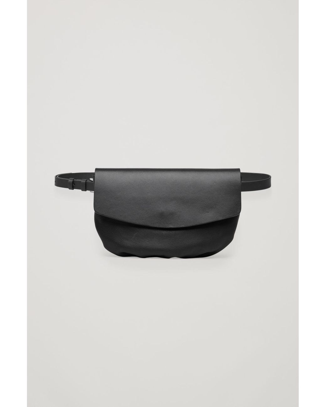 COS Leather Belt Bag in Black | Lyst