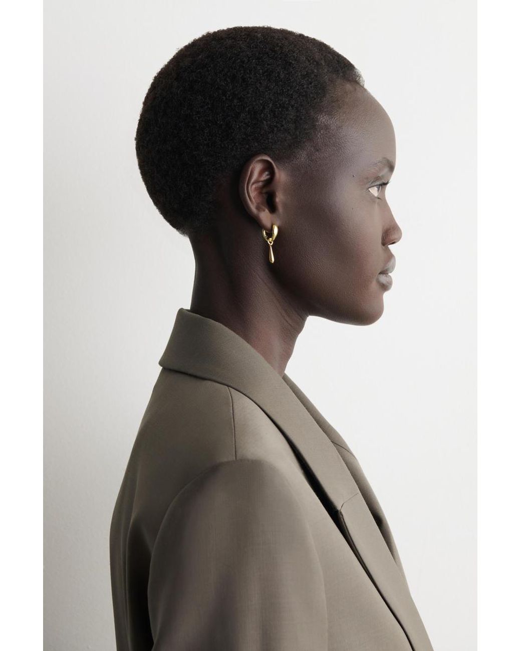 COS Multicolor Mismatched Teardrop Pearl Hoop Earrings