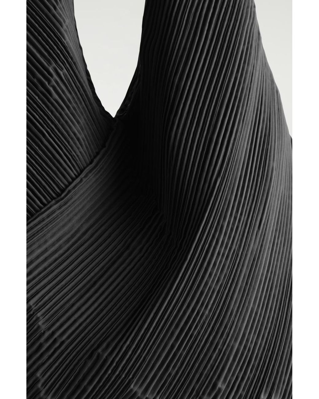 COS Sculptural Shoulder Bag in Black | Lyst