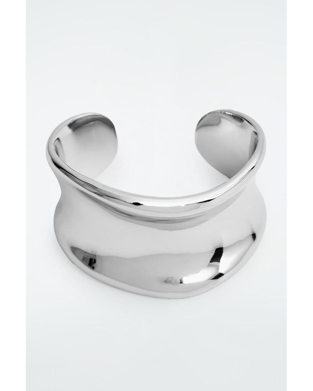 cos-Silver-colored-Sculpted-