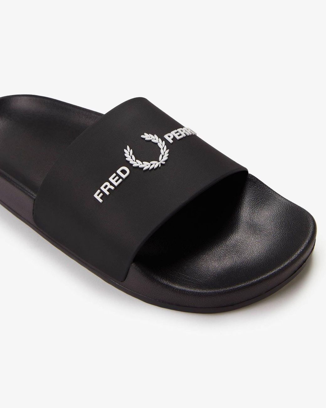 Fred Perry White Branded Slider for men