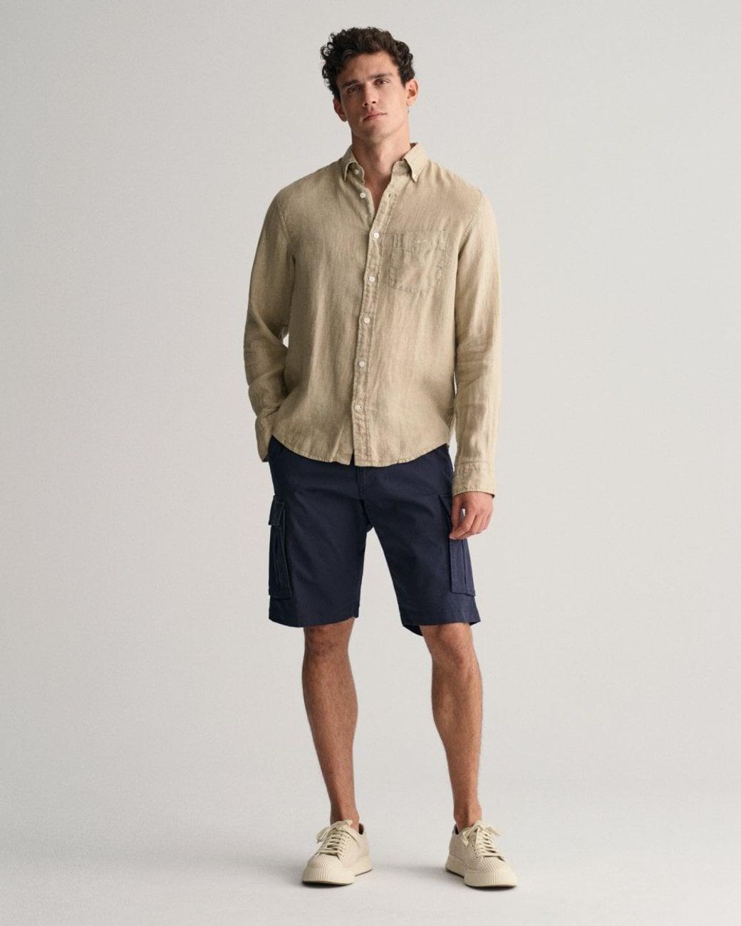 Gant Natural Relaxed Twill Cargo Shorts for men