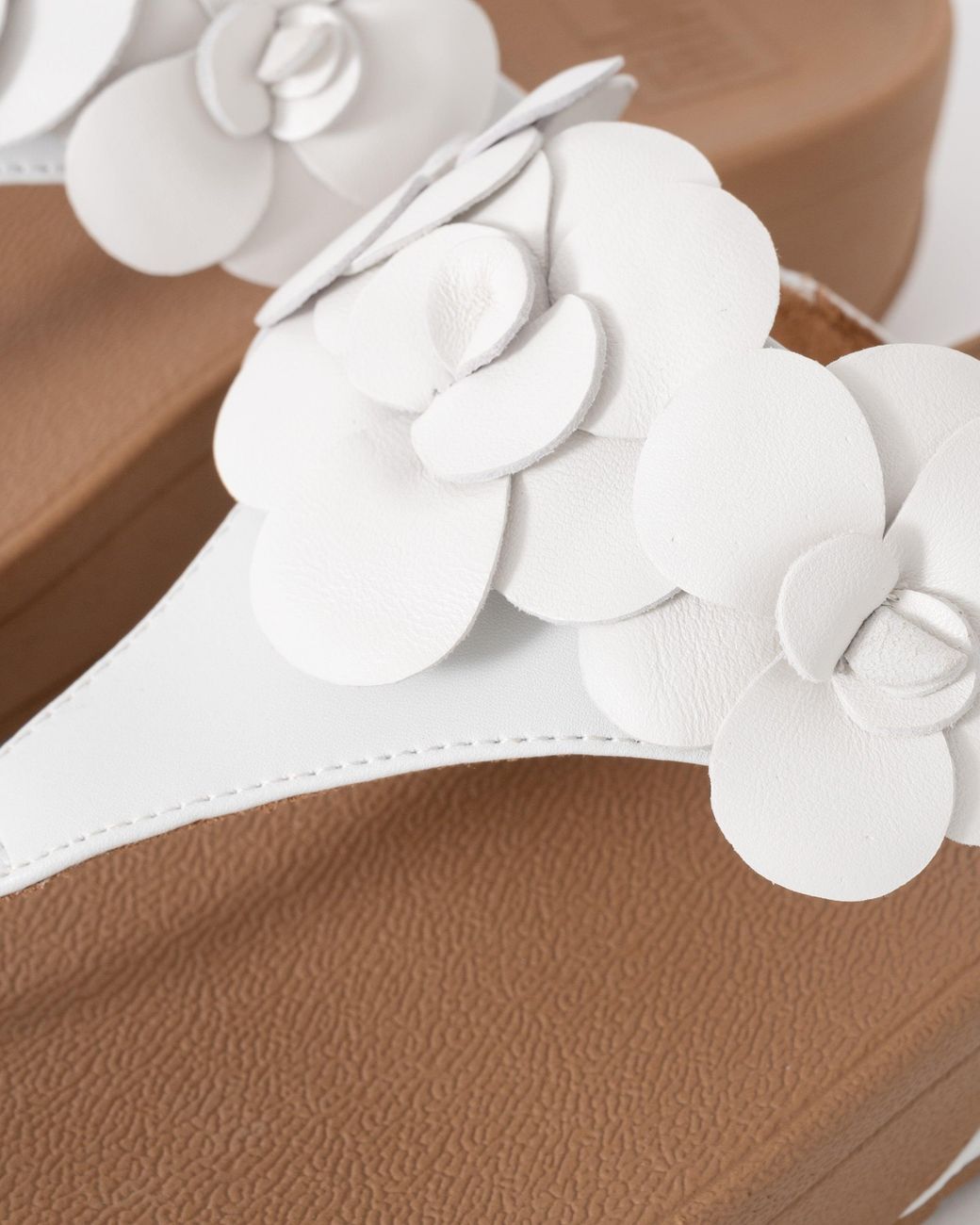 Fitflop White Lulu Flower Toe-Post Sandals