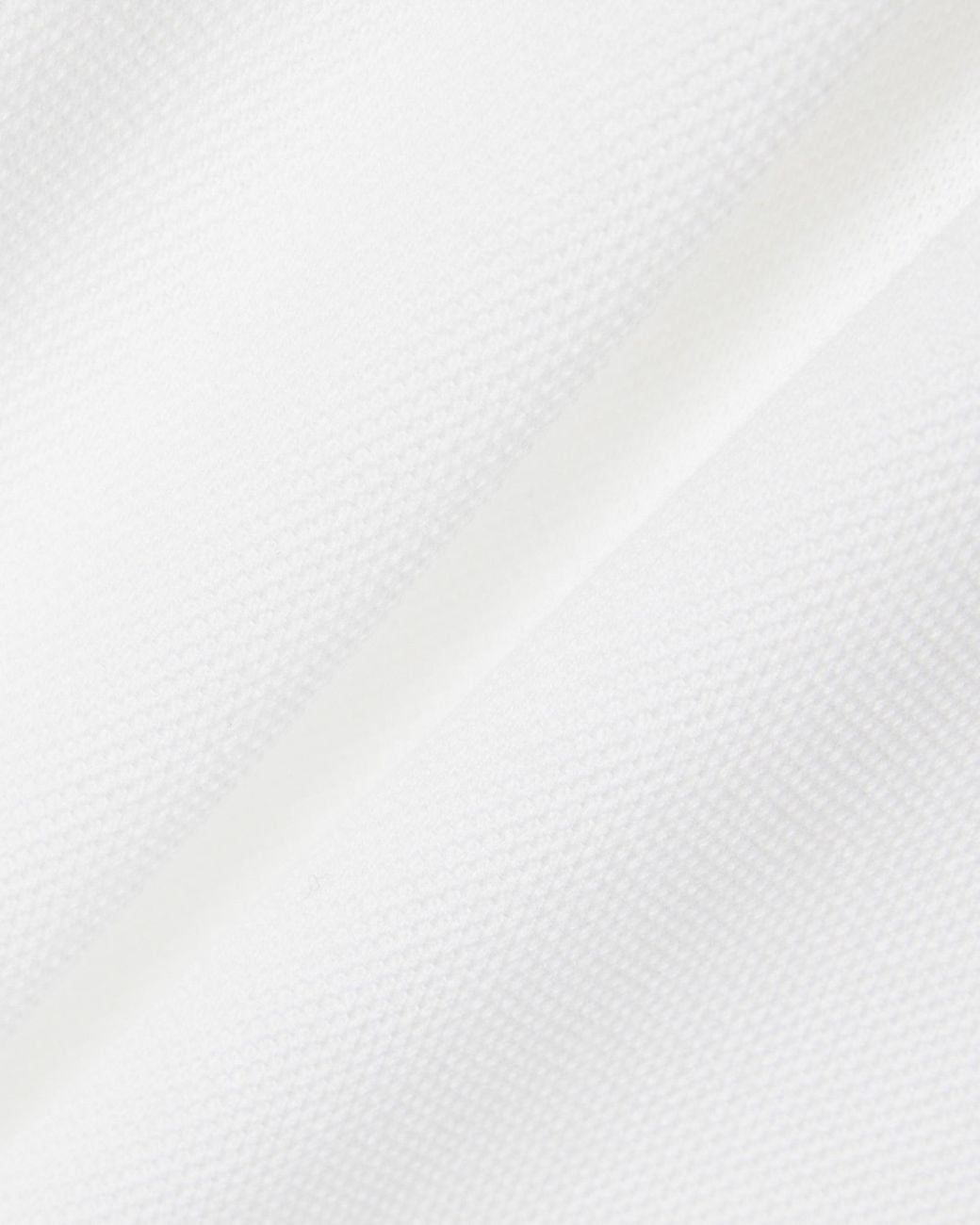 Lacoste White Original.12.12 Slim Fit Petit Piqué Cotton Polo Shirt for men